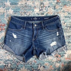 Hollister Low Rise Midi Short Vintage Stretch Size 3